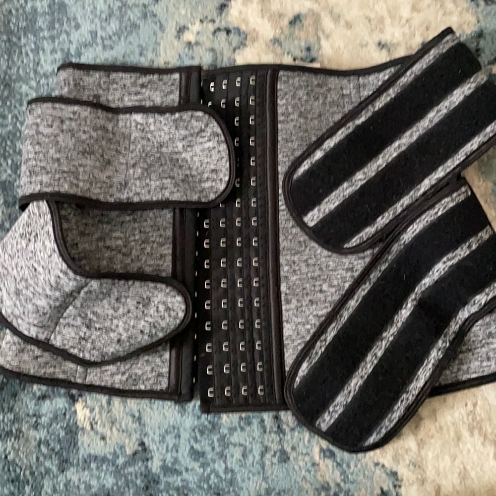 Waist trainer corset. Sweat band and Velcro